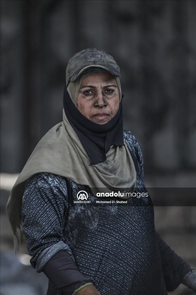 Угольщики в Египте трудятся в тяжелых условиях