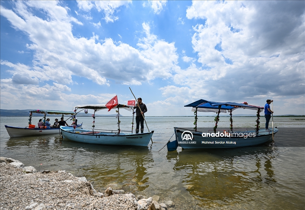Nilüferlerle kaplı Işıklı Gölü, Denizli'nin yeni turizm destinasyonu olma yolunda