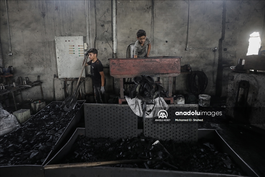 Угольщики в Египте трудятся в тяжелых условиях