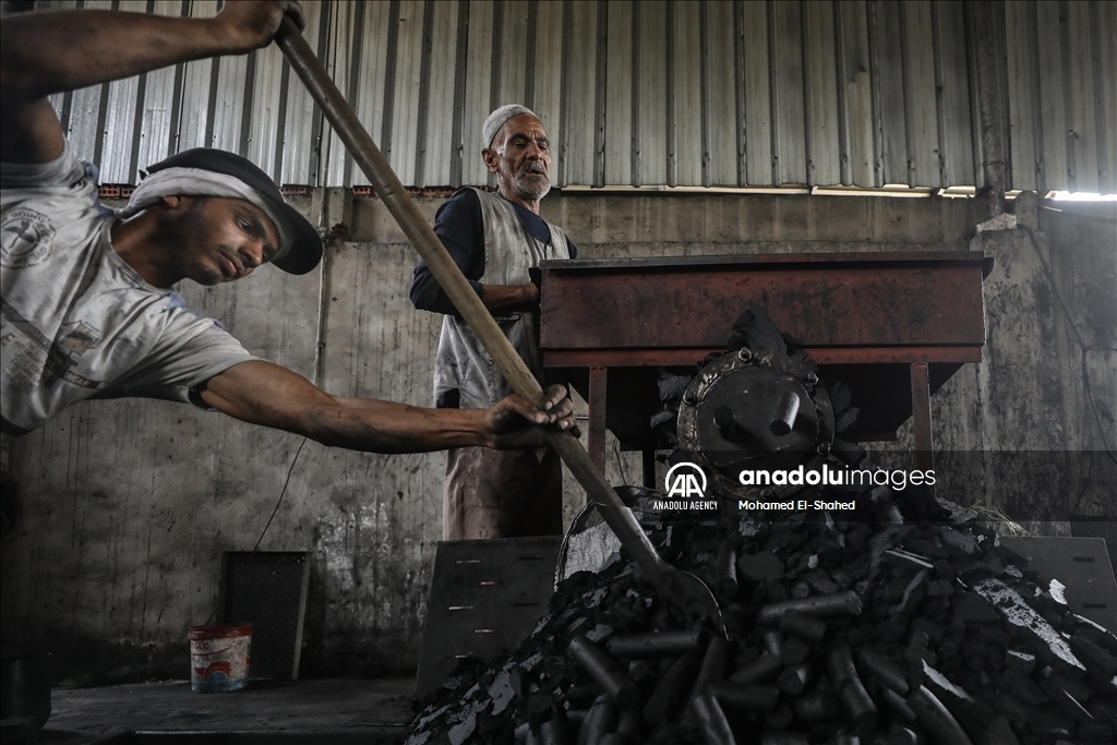 Угольщики в Египте трудятся в тяжелых условиях