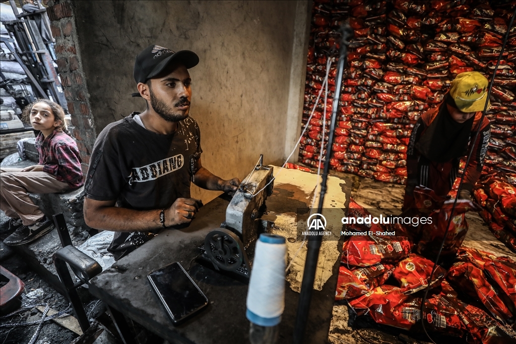 Угольщики в Египте трудятся в тяжелых условиях