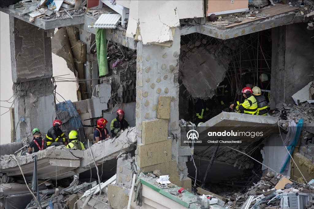 Kiev'de roketli saldırı
