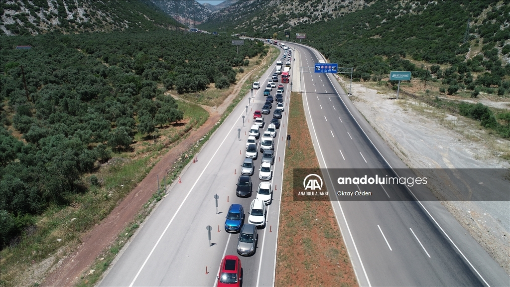 Kurban Bayramı tatili Antalya'da hareketliliği artırdı