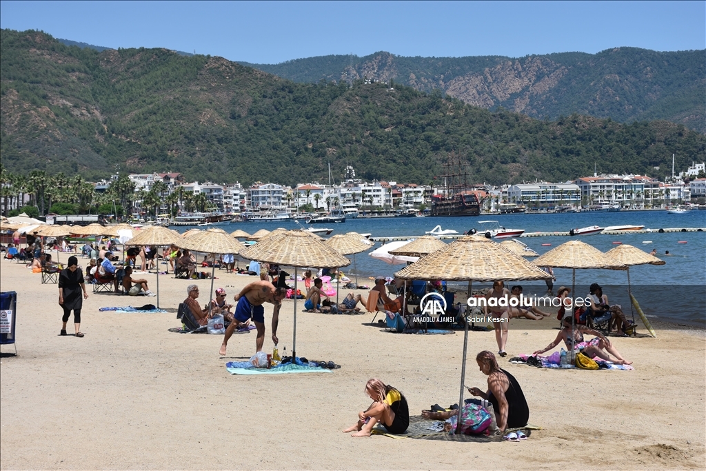 Muğla sahillerinde bayram tatili hareketliliği yaşanıyor