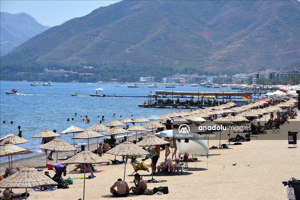 Muğla sahillerinde bayram tatili hareketliliği yaşanıyor