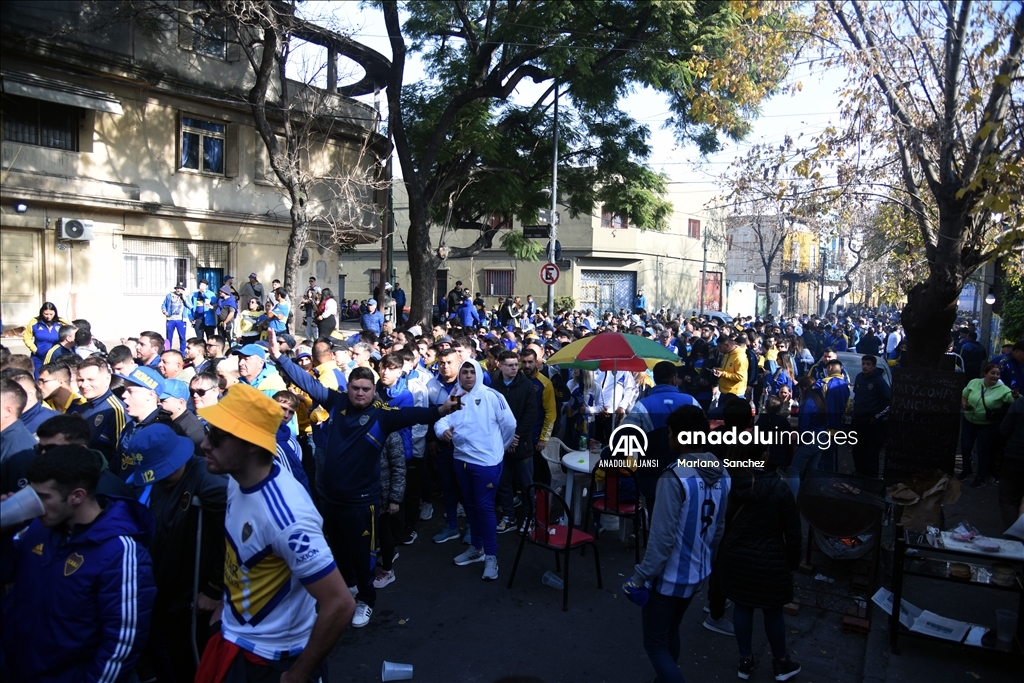 Arjantinli eski futbolcu Riquelme için veda maçı düzenlendi