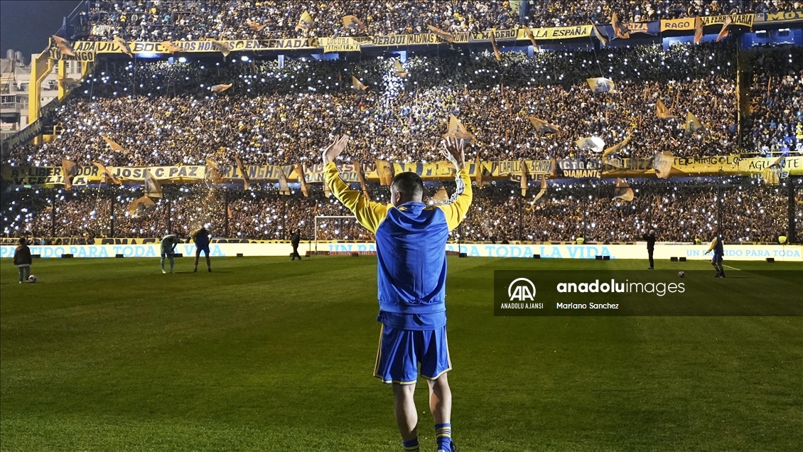 Arjantinli eski futbolcu Riquelme için veda maçı düzenlendi