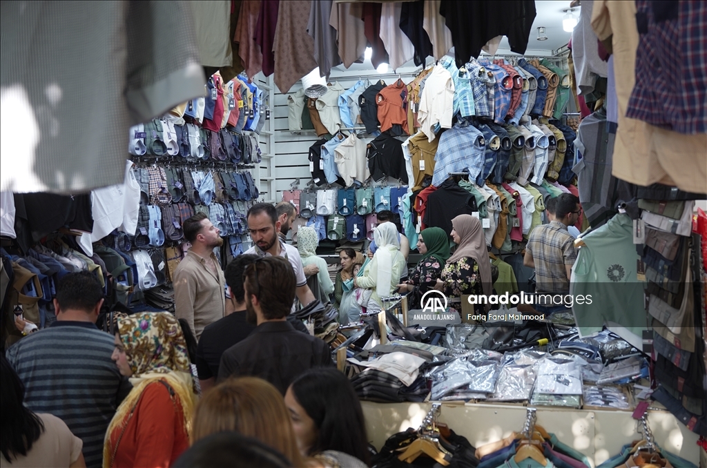 Süleymaniye'de çarşı ve pazarlarda bayram hareketliliği yaşanıyor