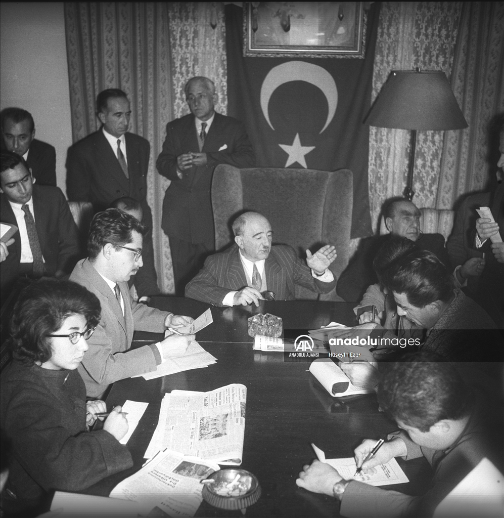 Fuad Köprülü'nün basın toplantısı