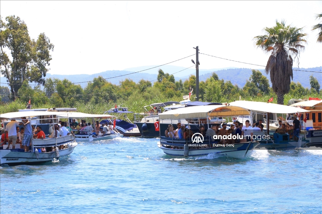 Muğla sahillerinde bayramın ikinci gününde de yoğunluk yaşandı
