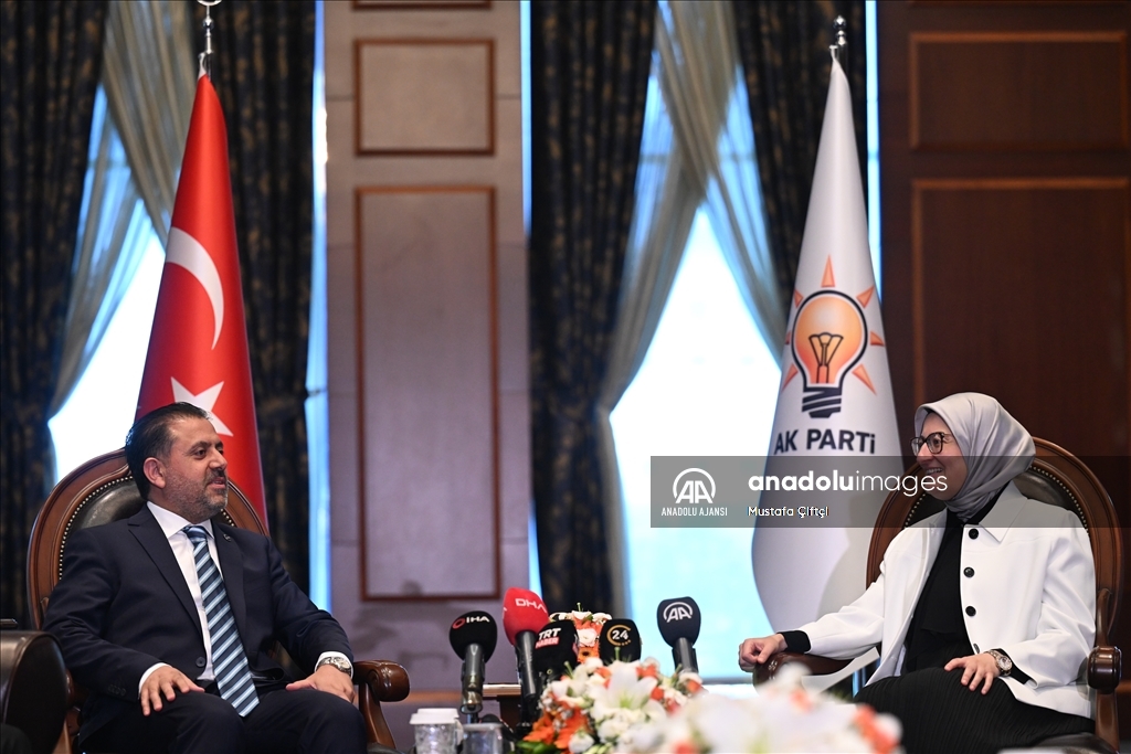 AK Parti Genel Merkezi'nde bayramlaşma ziyaretleri