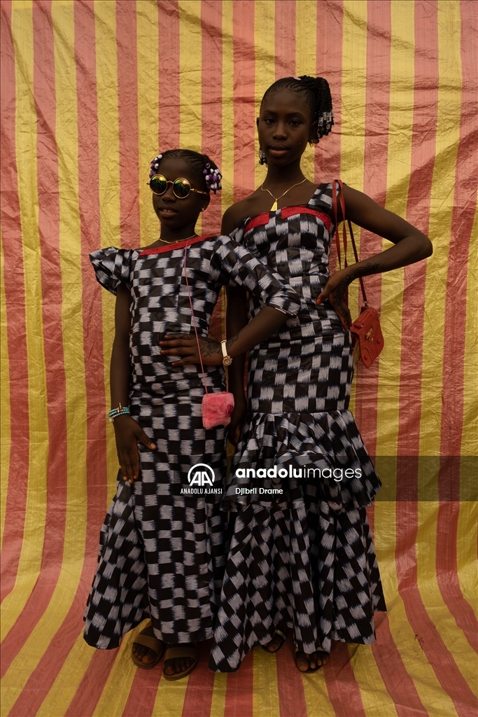 Senegal'de genç fotoğrafçıların yaşattığı bayram geleneği: "Ndewendeul"