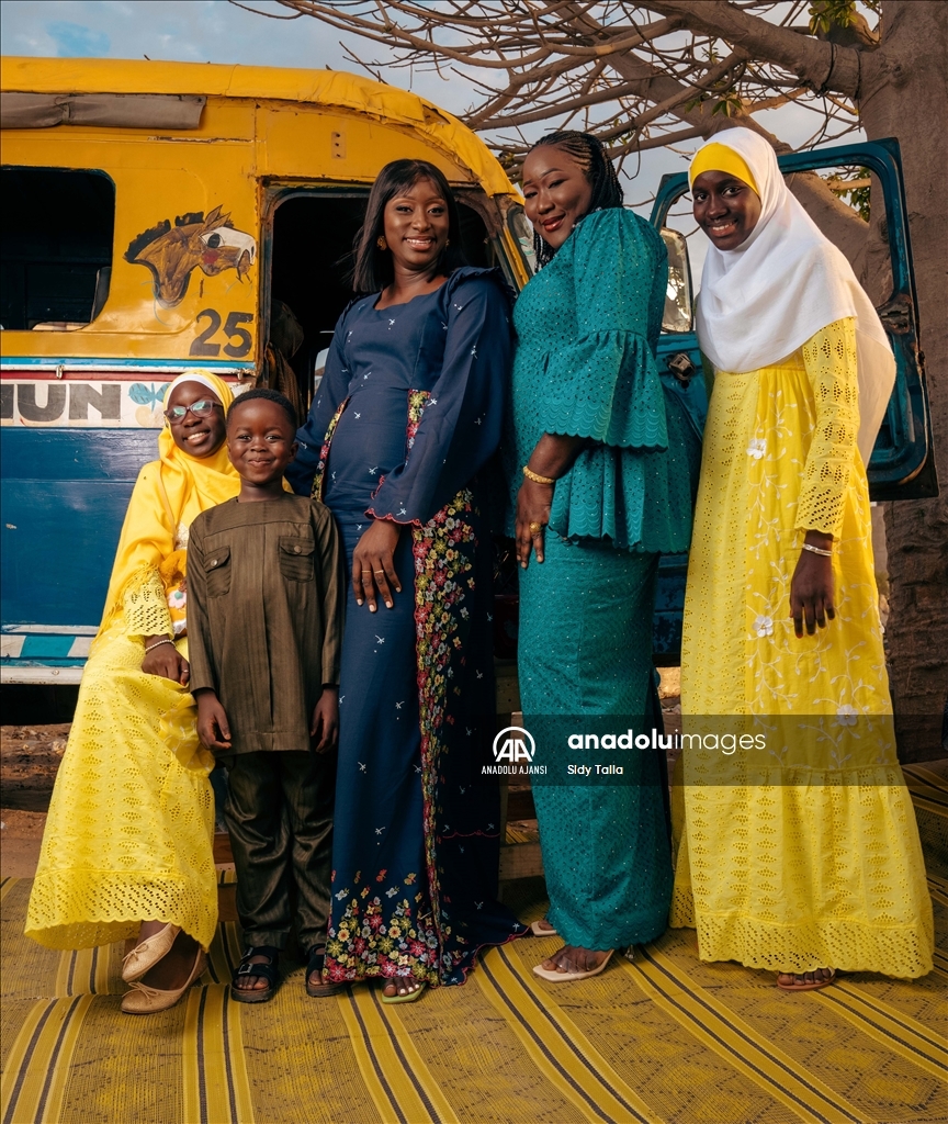 Senegal'de genç fotoğrafçıların yaşattığı bayram geleneği: "Ndewendeul"