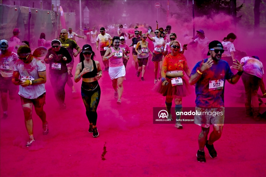 Moskova'da "Colourful Run"
