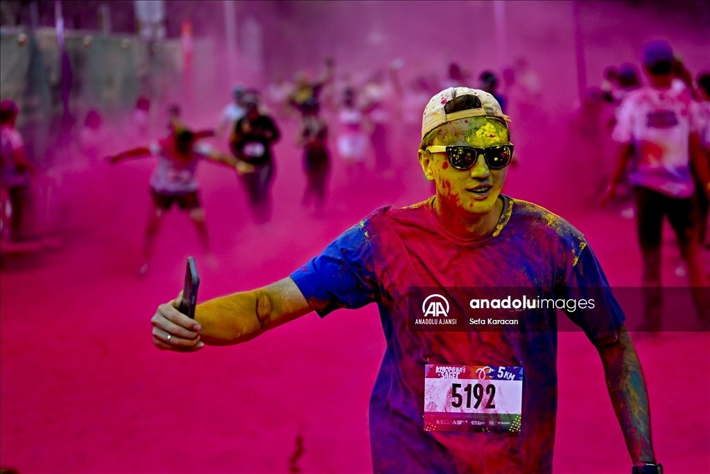 Moskova'da "Colourful Run"