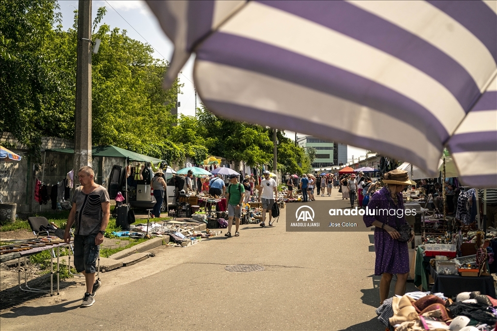 Kiev'deki Pochaina Bit Pazarı