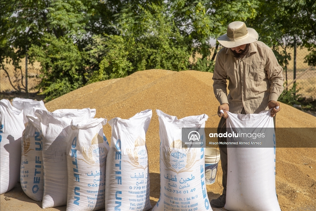 لە هەرێمی کوردستان ساوار و بڕوێش و گەنمەکوتا تا ئێستاش بە رێگای نەریتی دروست دەکرێت