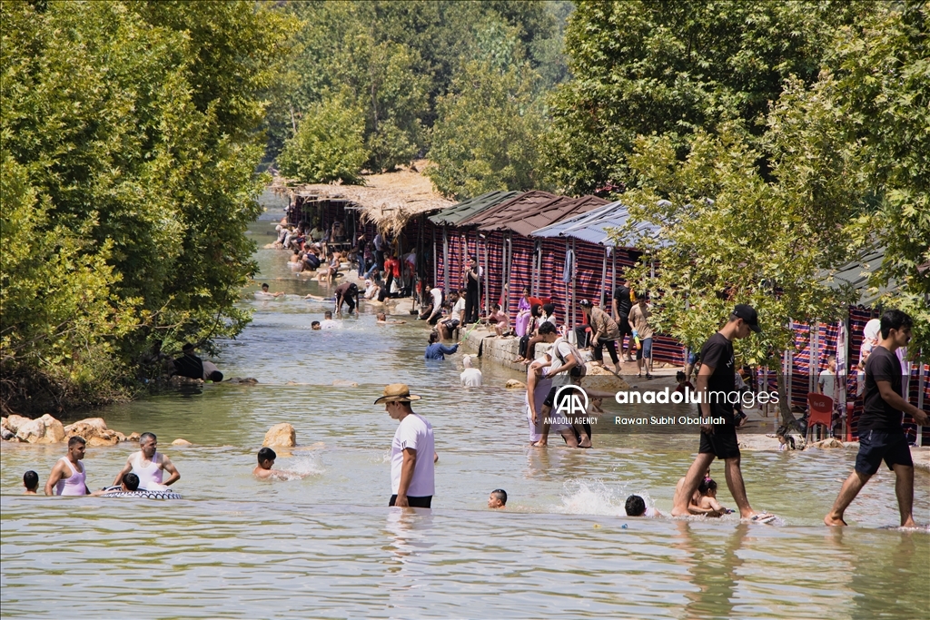 نزیكەی ١٠٠ هەزار گەشتیار سەردانی ناوچە گەشتیارییەكانی دهۆک-يان كردووه