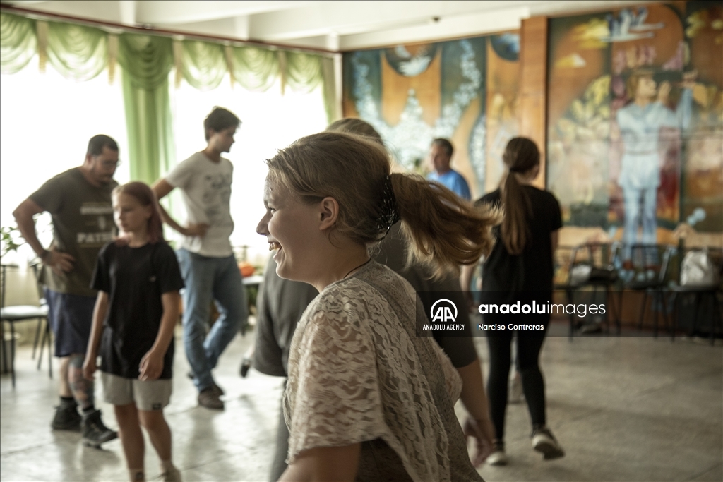 Dance therapy for teenagers and kids in Kharkiv