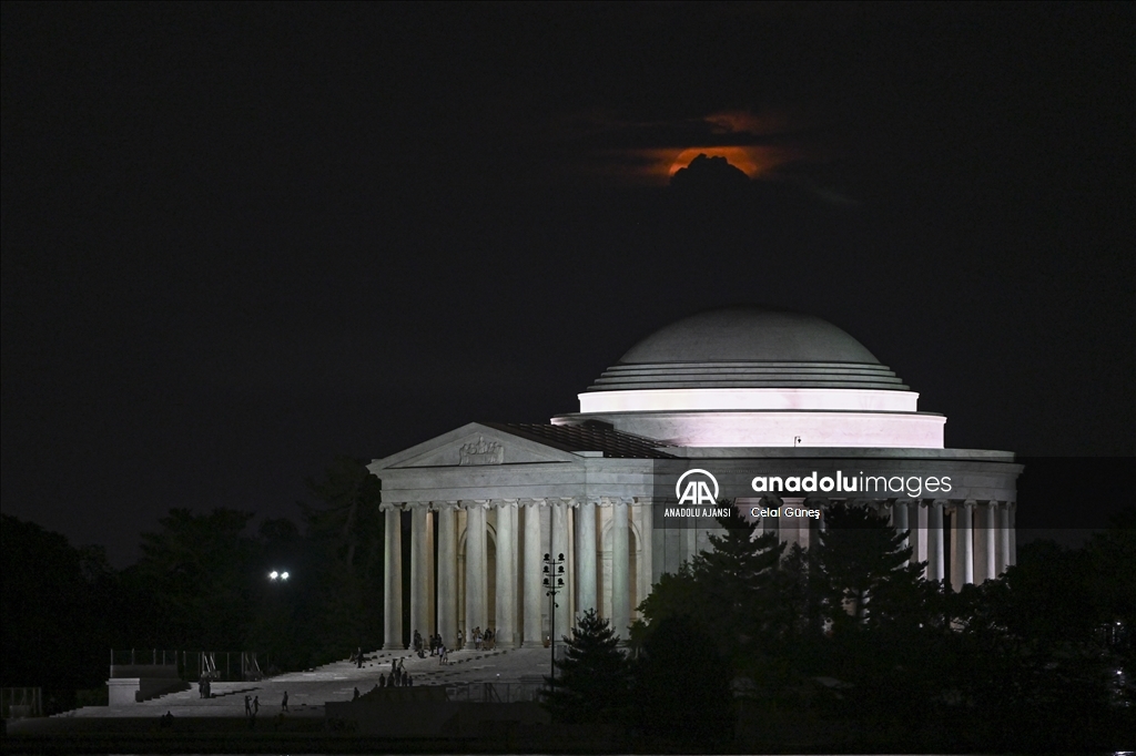 ABD'nin başkenti Washington'da gece