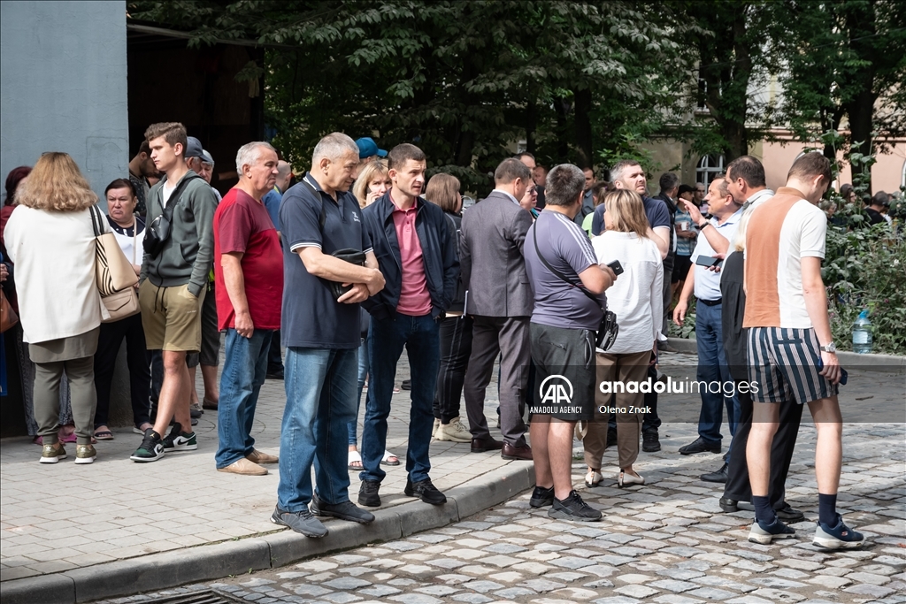 4 people died as a result of Russian missile hitting an apartment in Lviv