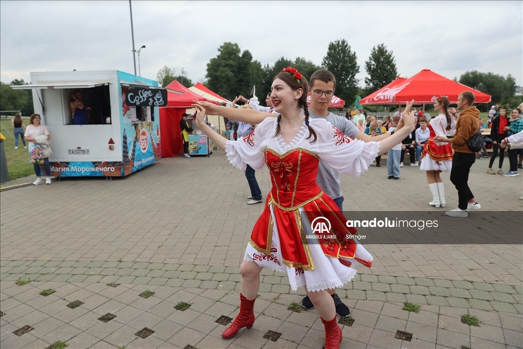 Belarus'ta yaz gün dönümü festivali ''İvan Kupala'' kutlandı