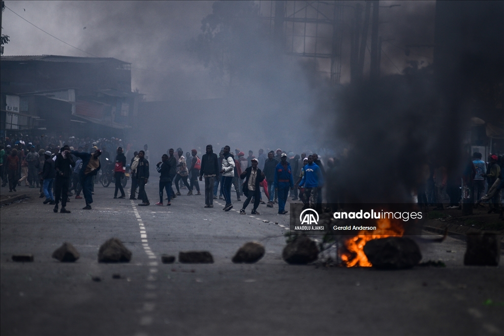 Kenya'da hayat pahalılığı protesto edildi
