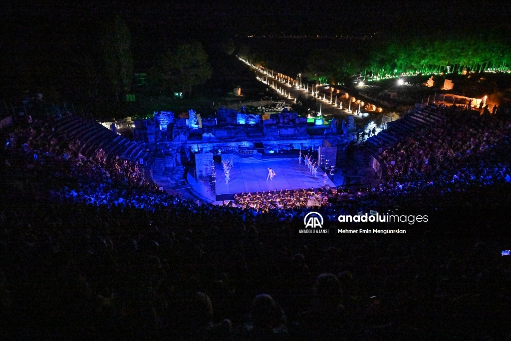 Uluslararası Efes Opera ve Bale Festivali'nde hedef "turist seyirci"
