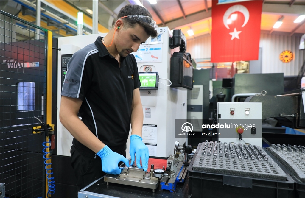 Türkiye'nin yeni ağır makineli tüfeği vitrine çıkıyor