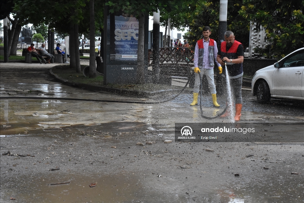 Ordu'da sağanağın yol açtığı tahribat gideriliyor