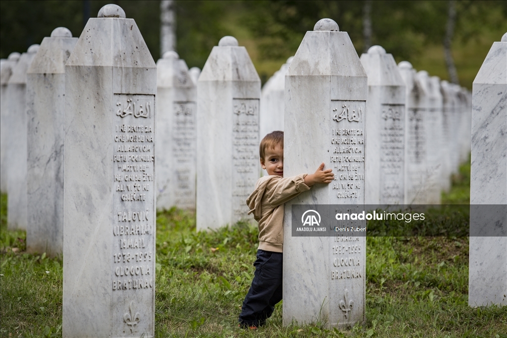 Srebrenitsa Soykırımı'nın 27. yılı