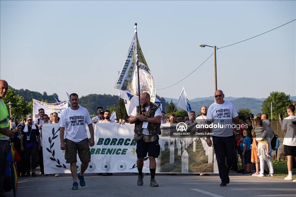پایان «راهپیمایی صلح» یادبود نسل‌کشی سربرنیتسا