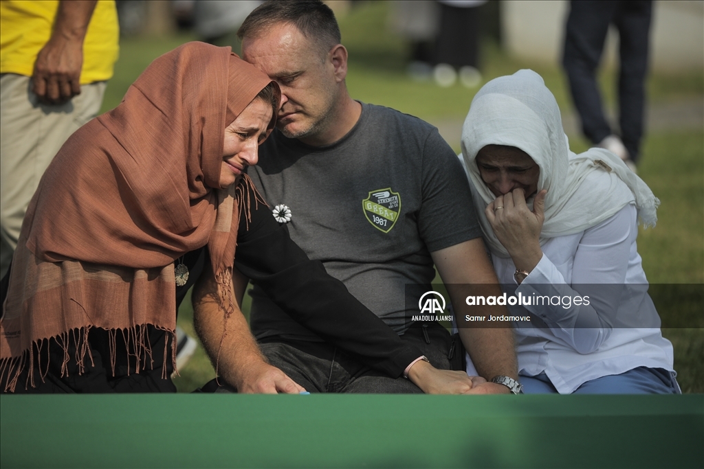 Srebrenitsa soykırımının 30 kurbanı daha bugün toprağa verilecek