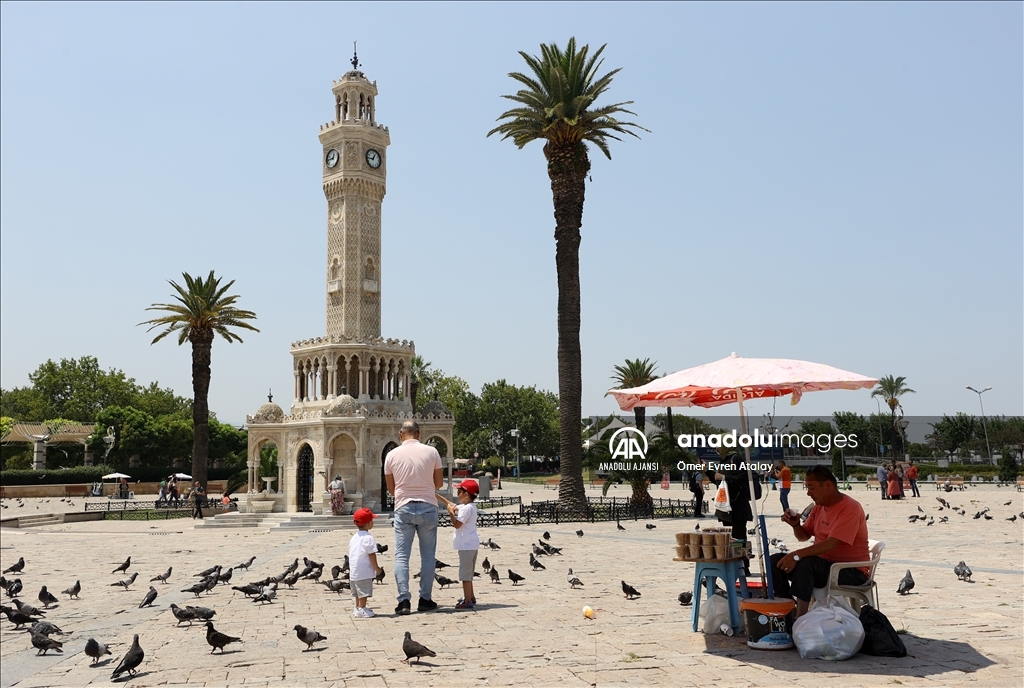 Ege'de sıcak hava etkili oluyor