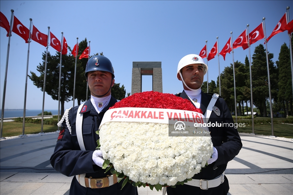 Çanakkale Şehitler Abidesi'nde 15 Temmuz şehitleri anıldı