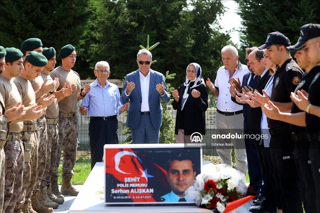 Trakya'da 15 Temmuz'da şehit kabirleri ziyaret edildi
