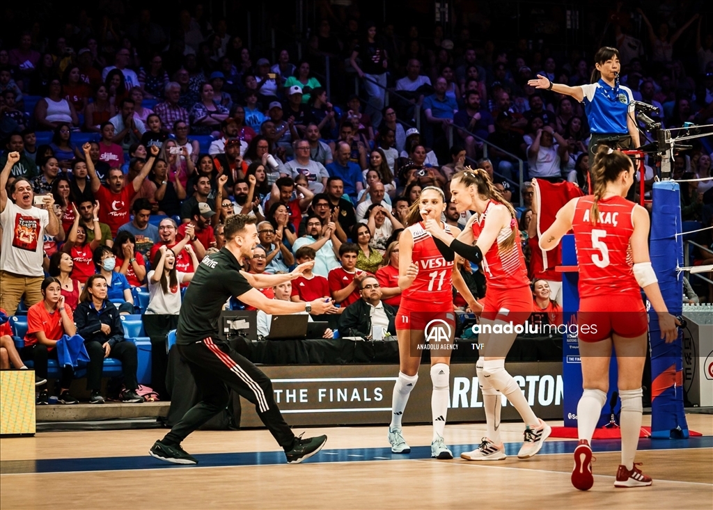 Turkish women's national volleyball team reach final after eliminating US 3-1 in semifinals