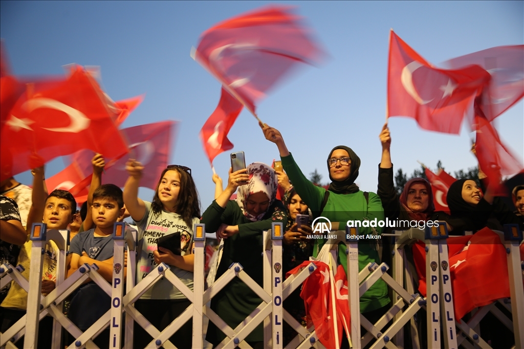 İç Anadolu'da 6 ilde, 15 Temmuz Demokrasi ve Milli Birlik Günü dolayısıyla yürüyüş düzenlendi