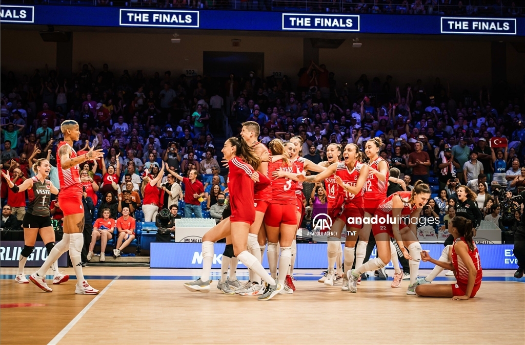 Turkish women's national volleyball team reach final after eliminating US 3-1 in semifinals