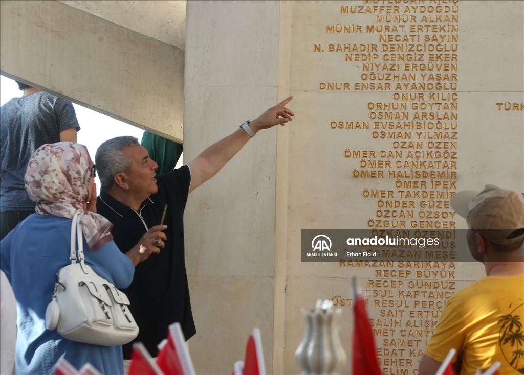 15 Temmuz Şehitler Makamı ve Hafıza 15 Temmuz Müzesi'ne ziyaretler sürüyor