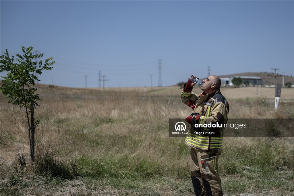 Ankara'da yatak fabrikasında yangın çıktı
