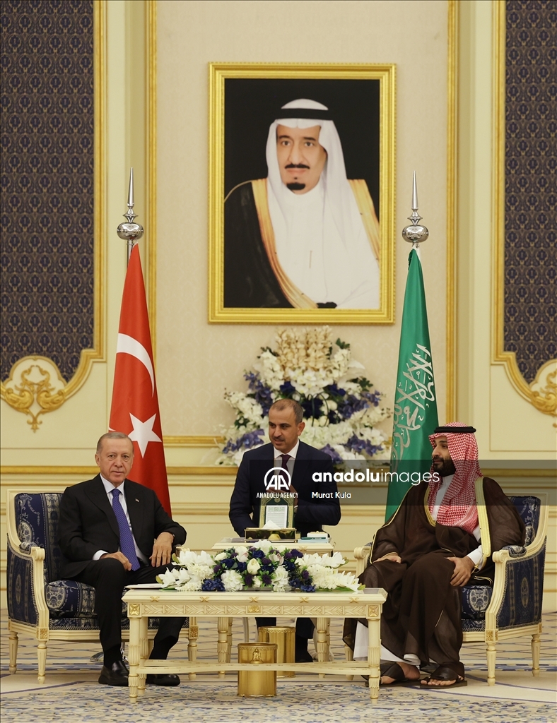 استقبال رسمی بن‌ سلمان از اردوغان در جده
