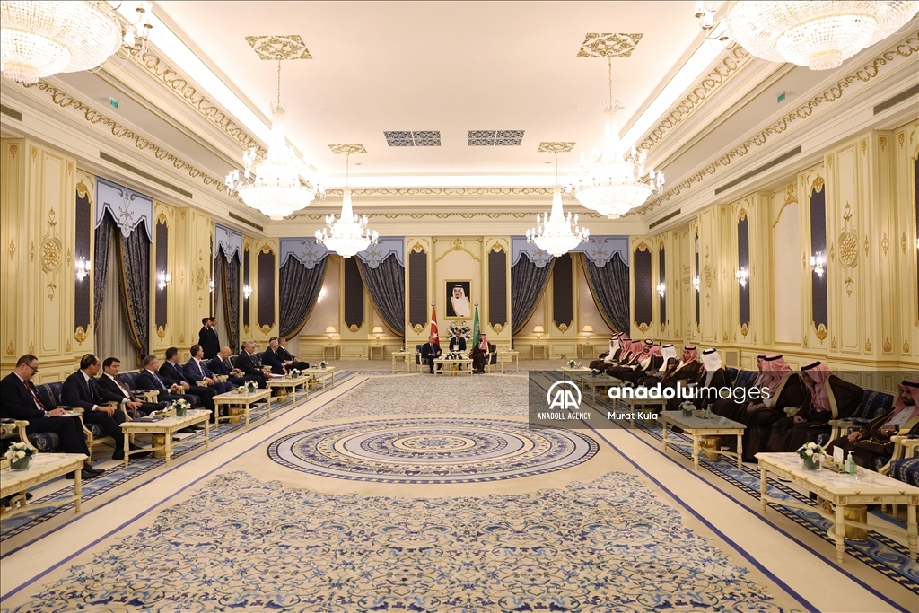 استقبال رسمی بن‌ سلمان از اردوغان در جده