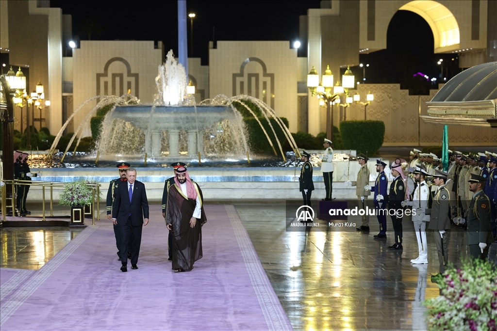 استقبال رسمی بن‌ سلمان از اردوغان در جده