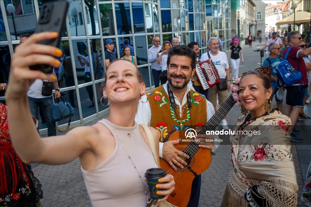 Hırvatistan'ın başkenti Zagreb'de 57. Uluslararası Folklor Festivali başladı