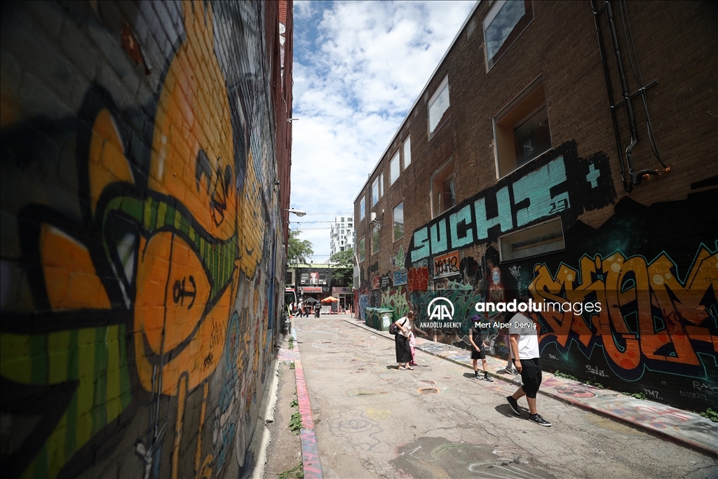 Toronto Graffiti Alley