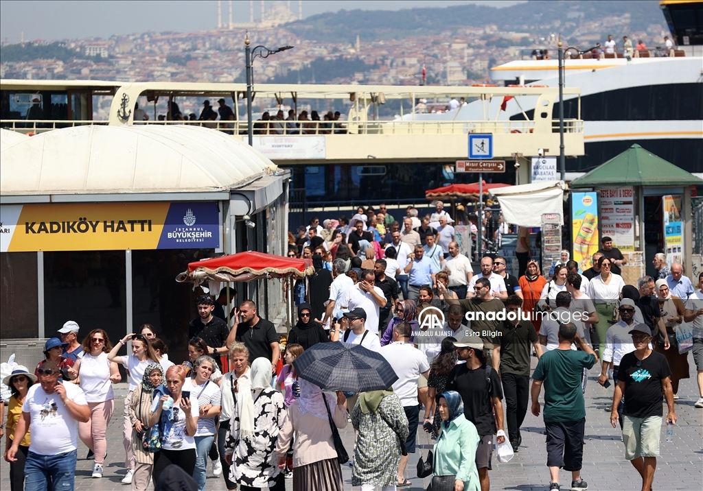 İstanbul'da sıcak hava etkili oldu