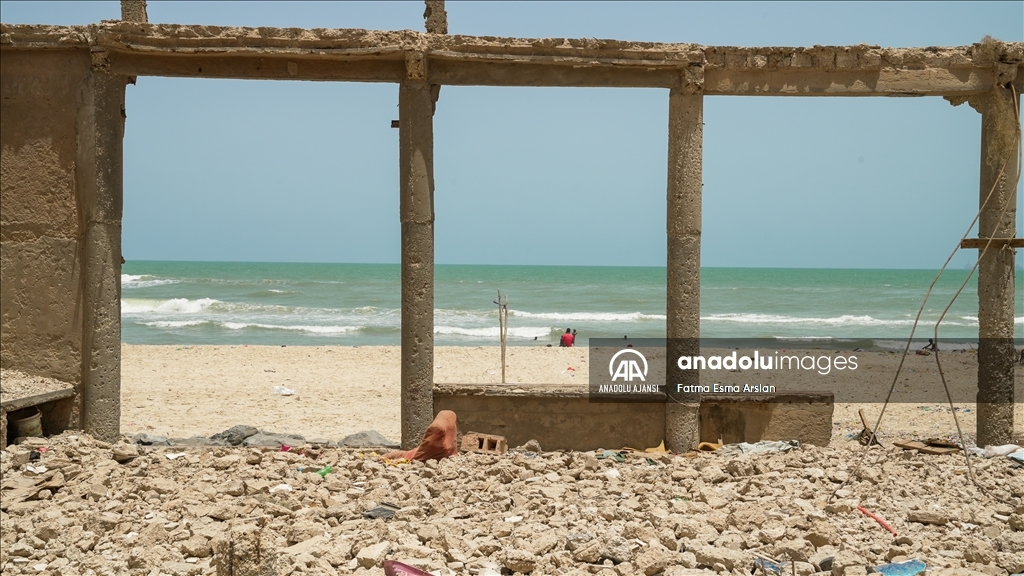 Senegal'de yükselen deniz suyu "Afrika'nın Venedik'ini" yutmak üzere