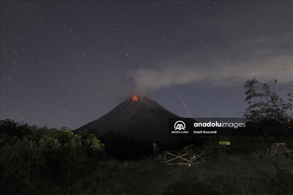 Merapi Yanardağı'nda volkanik hareketlilik