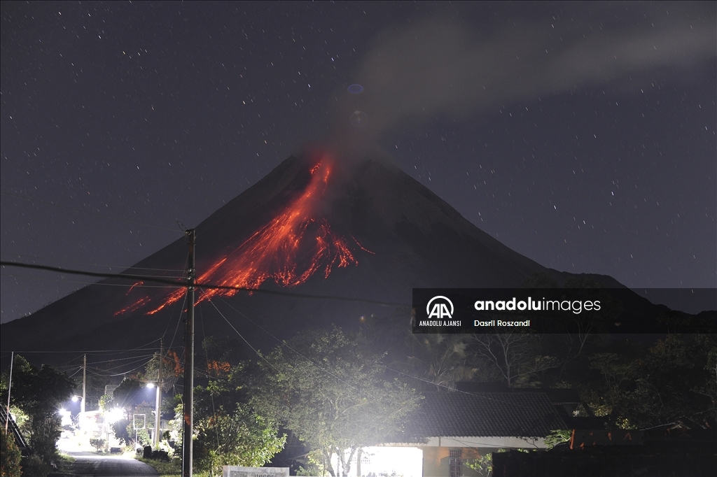 Merapi Yanardağı'nda volkanik hareketlilik